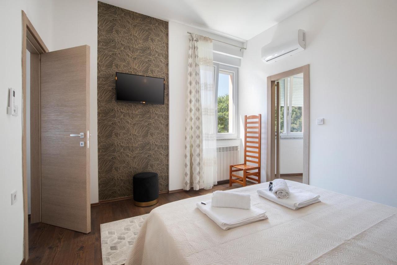 Polai Panorama Apartments With Free Parking Exterior photo