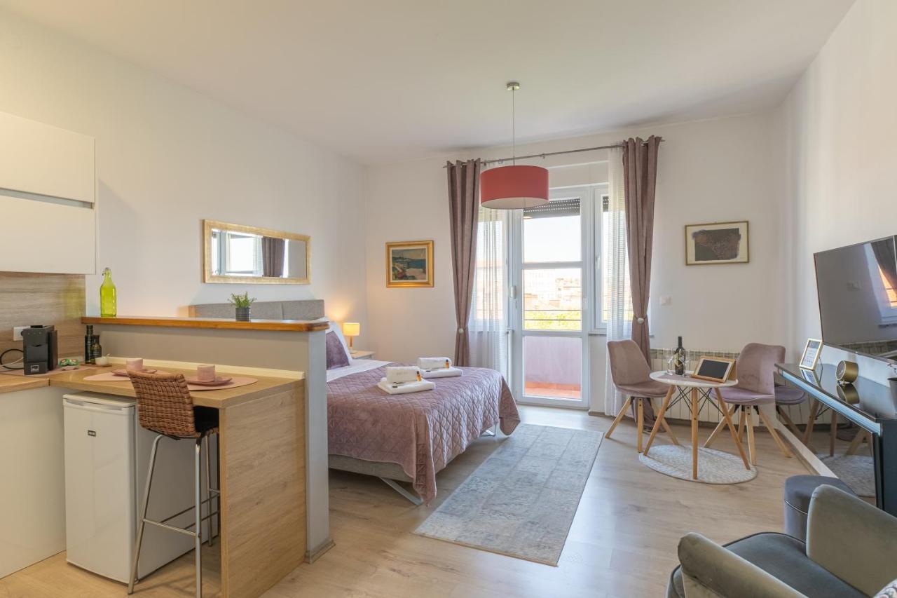 Polai Panorama Apartments With Free Parking Exterior photo