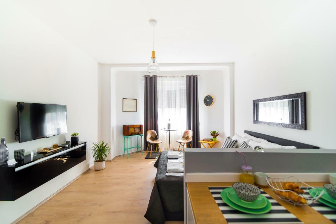 Polai Panorama Apartments With Free Parking Exterior photo